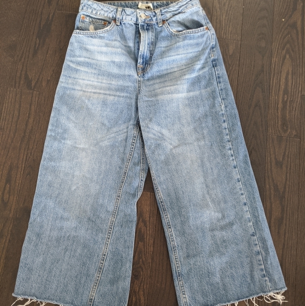 Cropped wide leg frayed jeans high rise